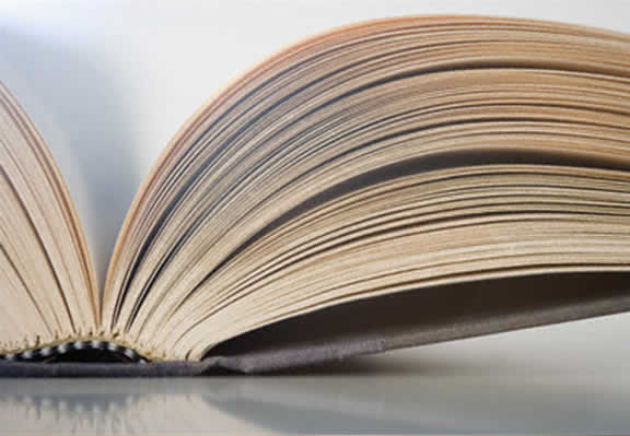 Volare si può. La letteratura che solleva dai fardelli del vivere