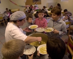 Toscana, alimenti a chilometro zero nelle mense scolastiche