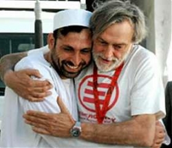 Operatori arrestati in Afghanistan, dalla Toscana piena solidarietà ad Emergency