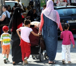 Protezione dei minori stranieri non accompagnati, l’Europa plaude l’Italia