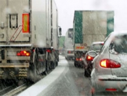 Disagi neve, ecco come ottenere il rimborso da Autostrade per l’Italia