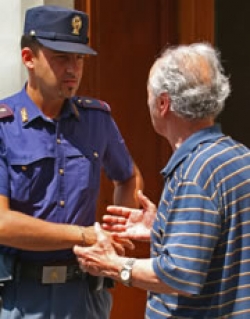 “Attenti alle truffe”, i consigli della Questura a 25mila famiglie senesi