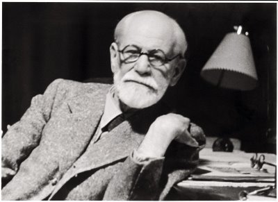 Freud o no. La lettura sul divanetto