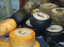 Caseificio Val d’Orcia, “I mercati “sorridono” grazie a qualità e sistema cooperativo”