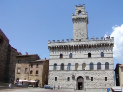 Montepulciano ospita “Symbola”, gli “stati generali” dell’industria culturale italiana