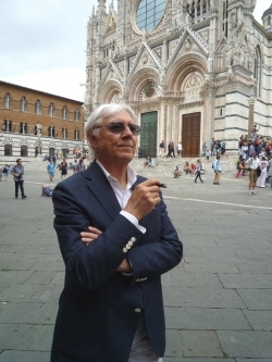 “Milo Manara-Le stanze del desiderio” domani il maestro incontra a Siena i giornalisti