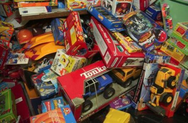 Un giocattolo “sospeso” per le famiglie più in difficoltà. Firenze rilancia la solidarietà per Natale