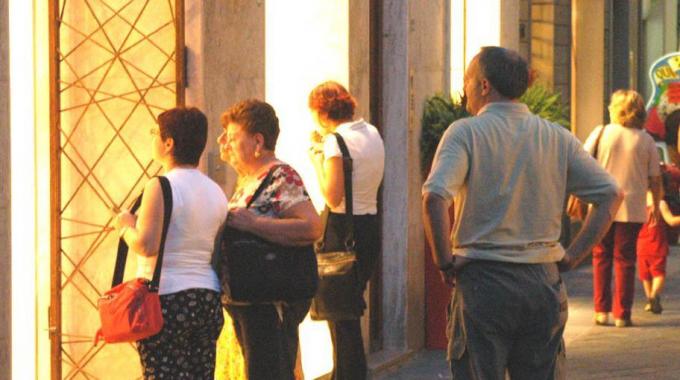 Confesercenti Toscana contro la liberalizzazione degli orari di apertura dei negozi