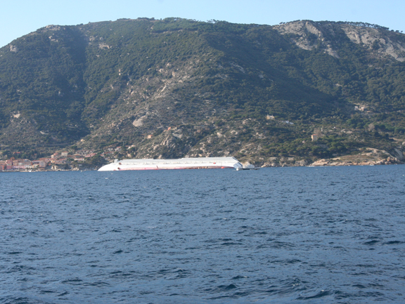 Il mare del Giglio racconta la tragedia della Costa Concordia