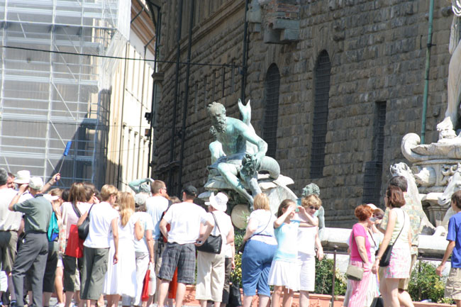 Quattro mappe per promuovere il turismo fiorentino. Alla conquista di visitatori indiani, brasiliani e russi
