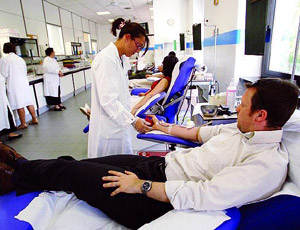 Sos sangue. Donazioni in calo in Toscana