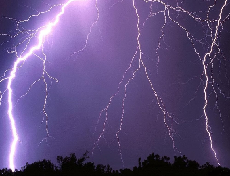 Maltempo, in Toscana caduti oltre 10mila fulmini in 8 ore