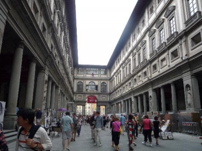 Successo oltre le attese. Boom di visitatori alle Gallerie degli Uffizi nei primi 4 mesi del 2019