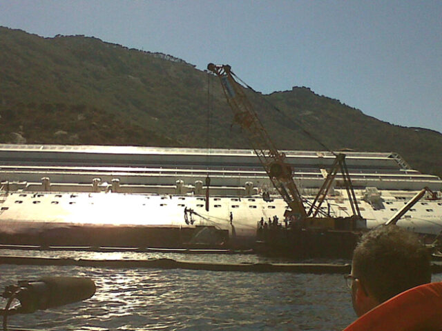 la rimozione dello scoglio