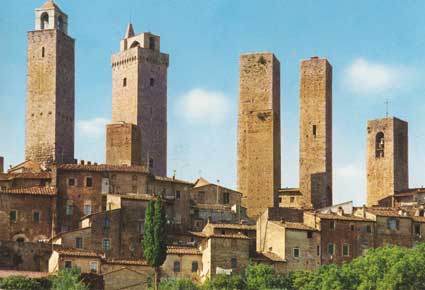 Sculture e pitture in mostra a San Gimignano con “Visionaria”