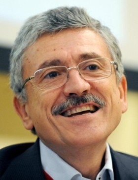 Toscana contro D’Alema. L’attacco a Renzi fa il pieno di dissensi