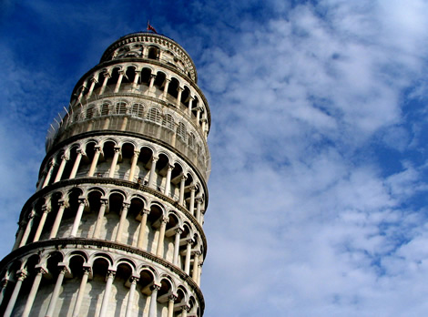 Pisa sotto controllo. In arrivo metal detector per la Torre pendente