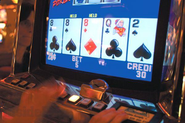 A Casciana Terme si parla del gioco d’azzardo tra testimonianze dirette e normative