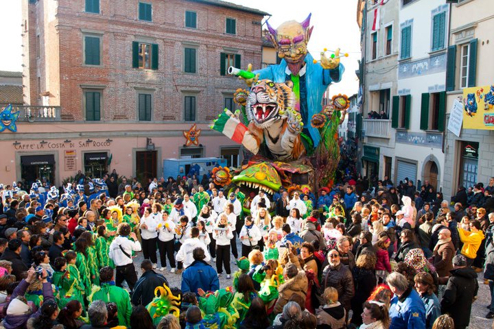 Il carnevale di Foiano compie 480 anni. E’ il più antico d’Italia