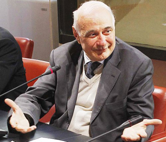 Monaci  e le verità del presunto «Patto del panforte». L’ex sindaco Ceccuzzi: «Non ho nulla da temere»