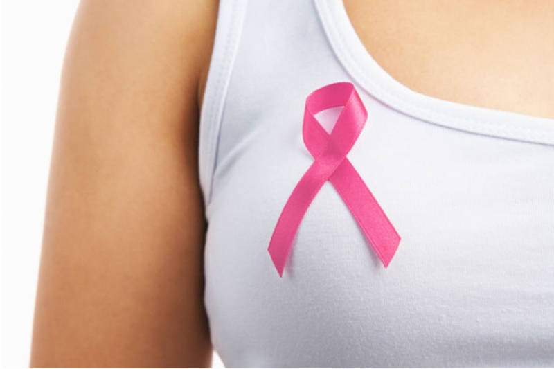 Bettolle si tinge di rosa per il mese della prevenzione del tumore al seno