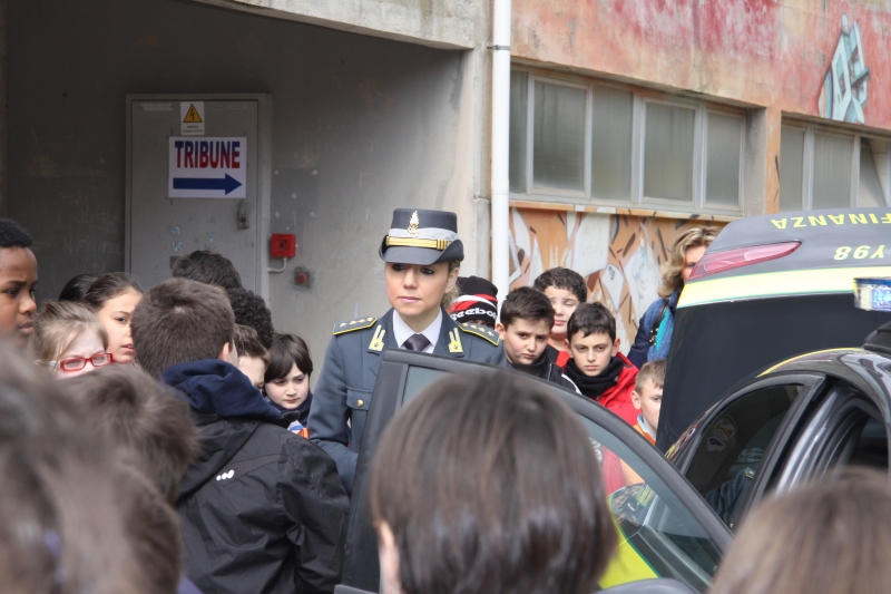 A scuola di legalità con la Guardia di Finanza, al via le lezioni a Siena