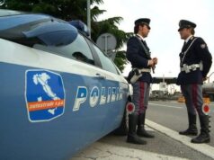 All’esame di guida con gli auricolari, denunciati sei stranieri