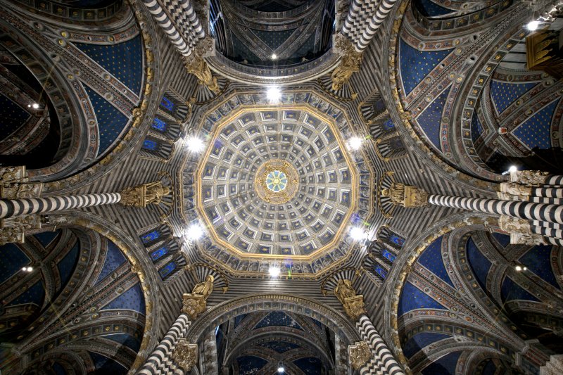 La cupola e le colonne