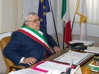 Falso e turbativa d’asta, dopo fiducia dei cittadini il Sindaco di Sorano ritira le dimissioni