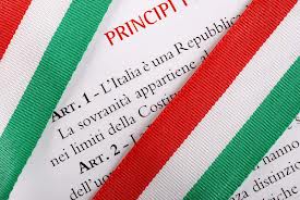 Festa della Repubblica, i giovani di Asciano ricevono la Costituzione
