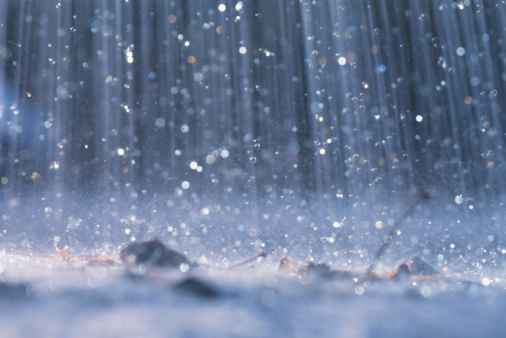 Allerta meteo. Codice giallo per rischio idrogeologico e neve fino a mercoledì