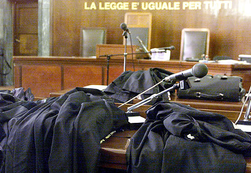 «Buco» all’Università di Siena, 14 rinvii a giudizio