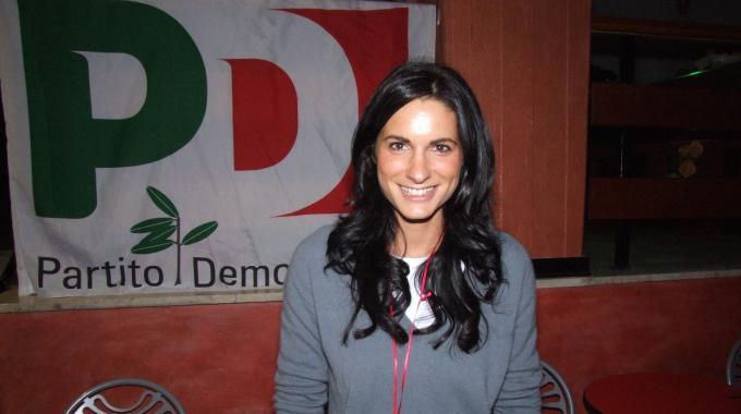 Espulsa dal Pd dopo un post razzista su Facebook