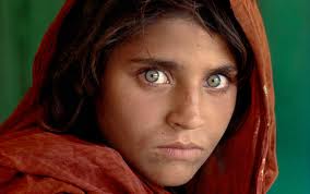 Le foto di Steve McCurry in mostra a Siena, dal 15 giugno “Viaggio intorno all’uomo”