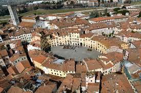 Lucca capitale dello spirito con i “Teatri del Sacro”