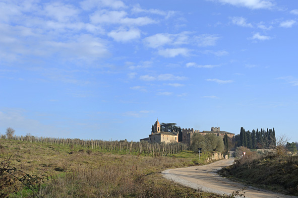 6_castellodimodanella.jpg