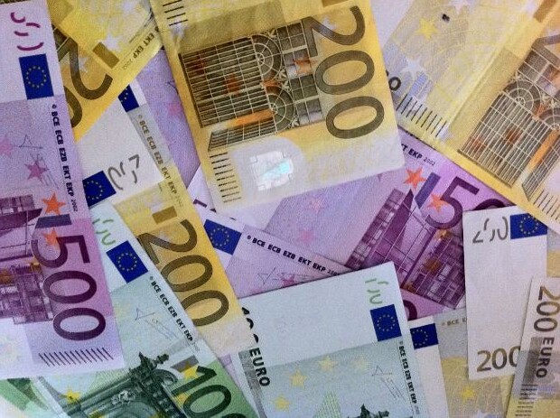 Più di un toscano su due ha un debito, ma la metà non ne parla