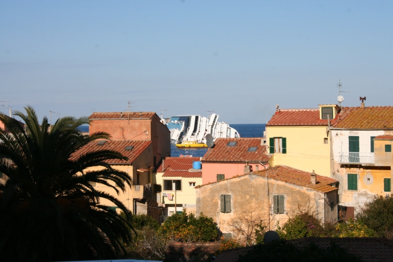 Naufragio Concordia, udienza lampo e processo rinviato al 17 luglio. A sorpresa in aula anche la moldava Domnica
