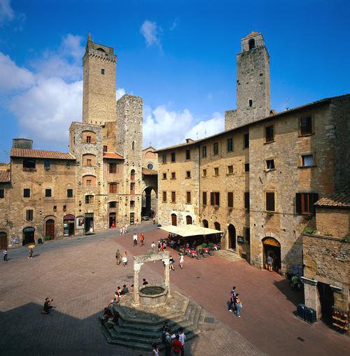 A San Gimignano nasce il Centro Commerciale Naturale