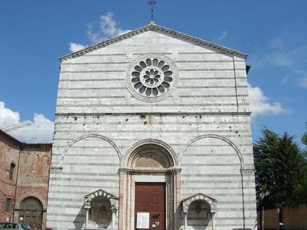 Lucca multimediale con Peter Greenaway e l’opera sulla facciata della Chiesa
