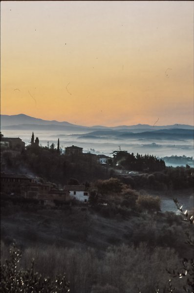 oltre_la_nebbia.jpg