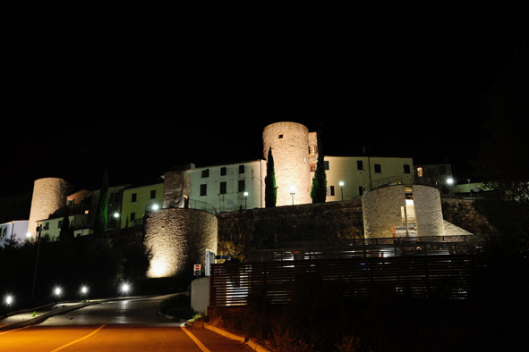 Rapolano, associazioni e Comune illuminano il centro storico