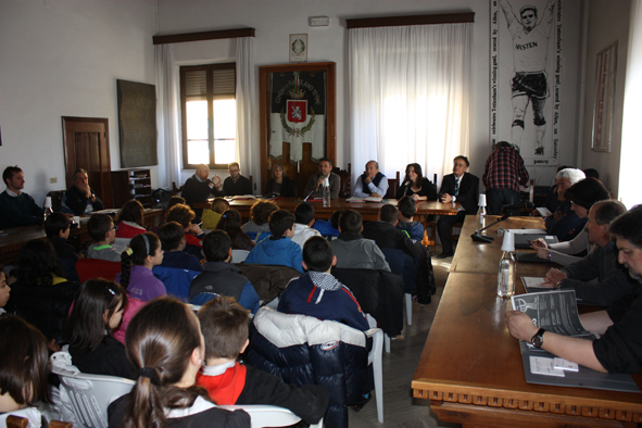 Progetto di educazione alla cittadinanza attiva, studenti protagonisti del Consiglio comunale