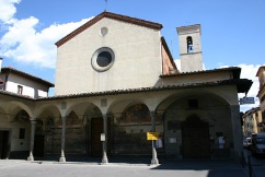 Ruba le offerte in Chiesa e tenta il furto dell’auto del parroco durante la messa, arrestato 53enne