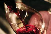 Brunello di Montalcino, maxi sequestro di 445 ettolitri di vino sfuso