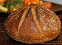 Le virtù della soia per contrastare gli effetti della menopausa, sugli scaffali arriva “il pane delle donne”
