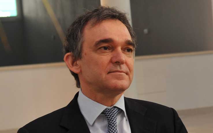 Enrico Rossi rifiuta l’offerta e va avanti