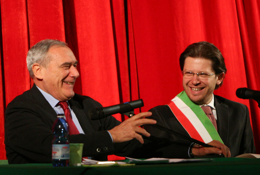 Pietro Grasso in visita a Rosignano: «I miei rapporti con Falcone e Borsellino»