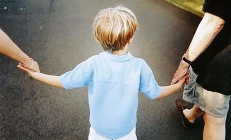 Genitori separati e bimbi contesi, esperti a confronto sulle violenze in famiglia