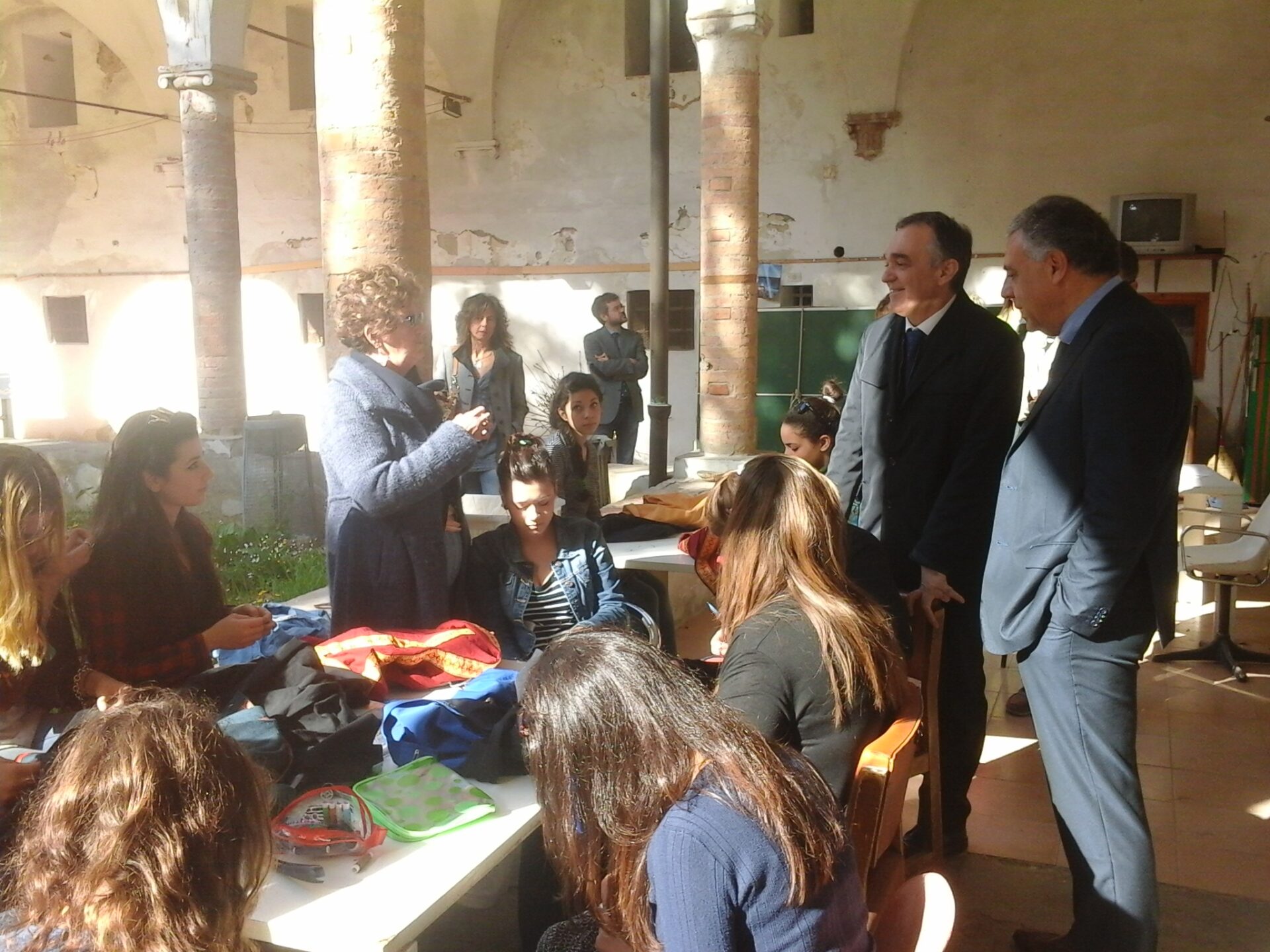 San Gimignano, la visita del presidente della Regione Rossi all’ex carcere di San Domenico